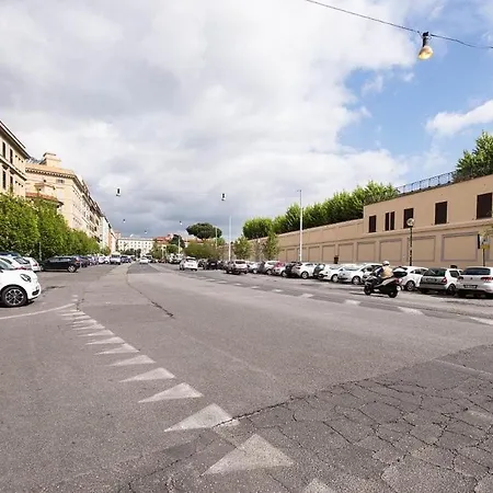 Artromano Otel Roma