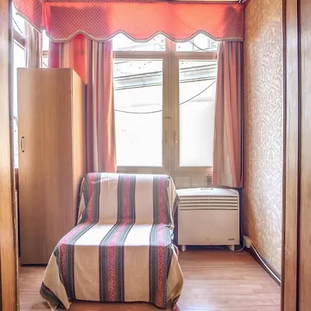 Otel Artromano 2*