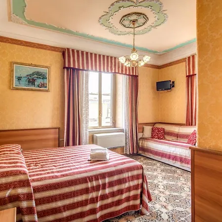 Artromano Otel Roma