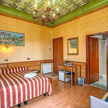Artromano Otel Roma