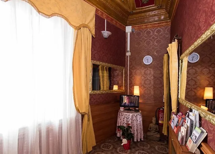 Hotel Artromano 2*