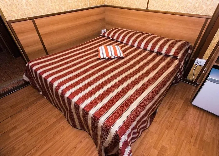 Artromano 2* רומא