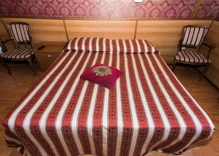 Artromano Hotel 2*