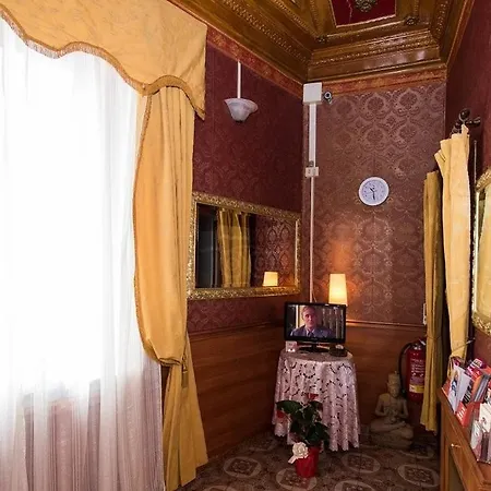 ホテル Artromano 2*