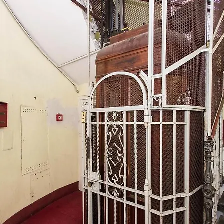 ホテル Artromano ローマ